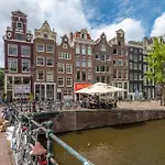 فيلة Elegant & Unique Canal House In Famous Canal Area