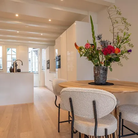 Elegant & Unique Canal House In Famous Canal Area Villa
