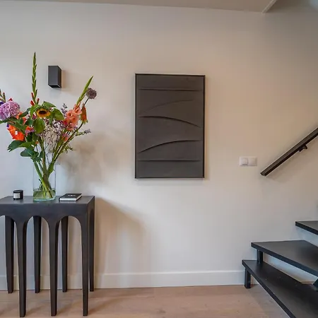 Elegant & Unique Canal House In Famous Canal Area Villa Amsterdam